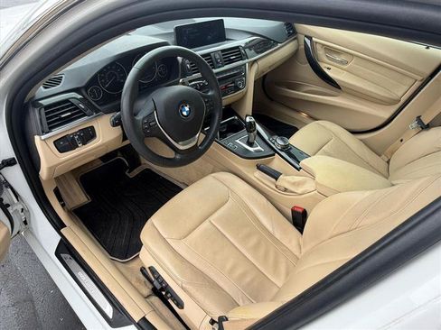 Used 2014 BMW 335i Sedan RWD image 10