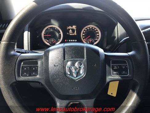 Used 2013 RAM 3500 Tradesman w/ Chrome Appearance Group AWD/4WD image 16