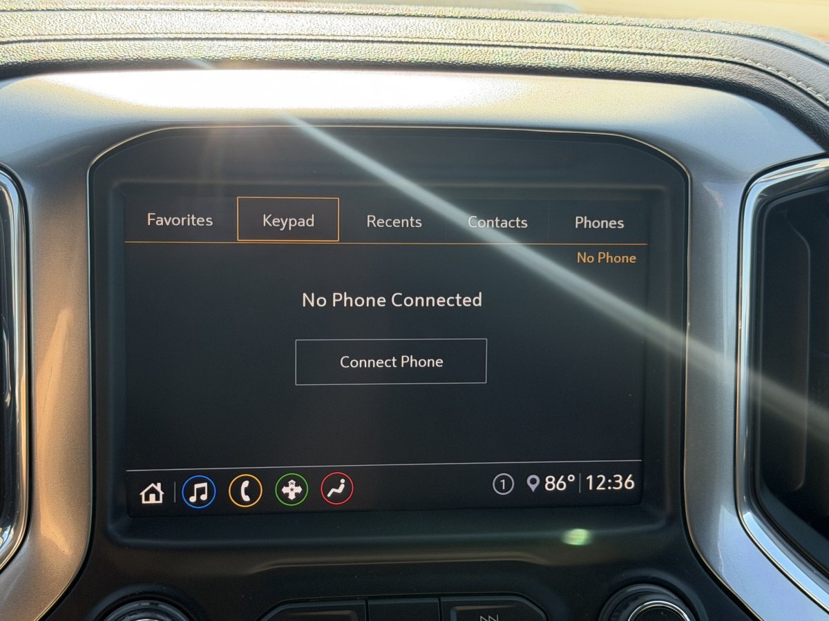 Used 2020 Chevrolet Silverado 1500 RST w/ Texas Edition AWD/4WD image 32