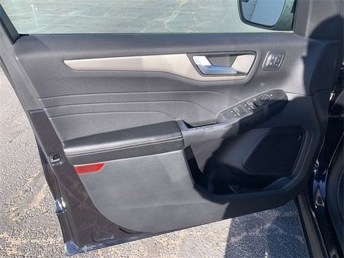 Used 2021 Ford Escape SEL w/ Technology Package image 22