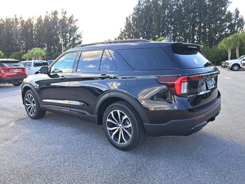 New 2026 Ford Explorer ST-Line w/ Premium Package image 7