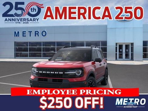 New 2026 Ford Bronco Sport Outer Banks w/ Outer Banks Tech Package+ AWD/4WD image 3