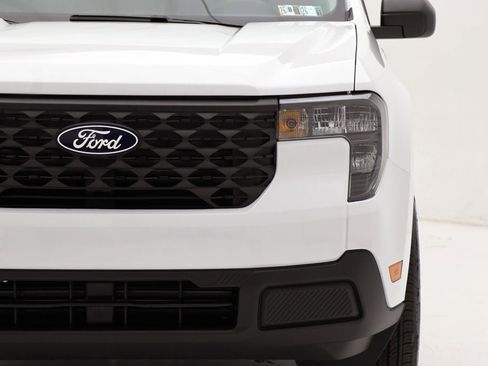 New 2025 Ford Maverick XL w/ Equipment Group 101A image 5