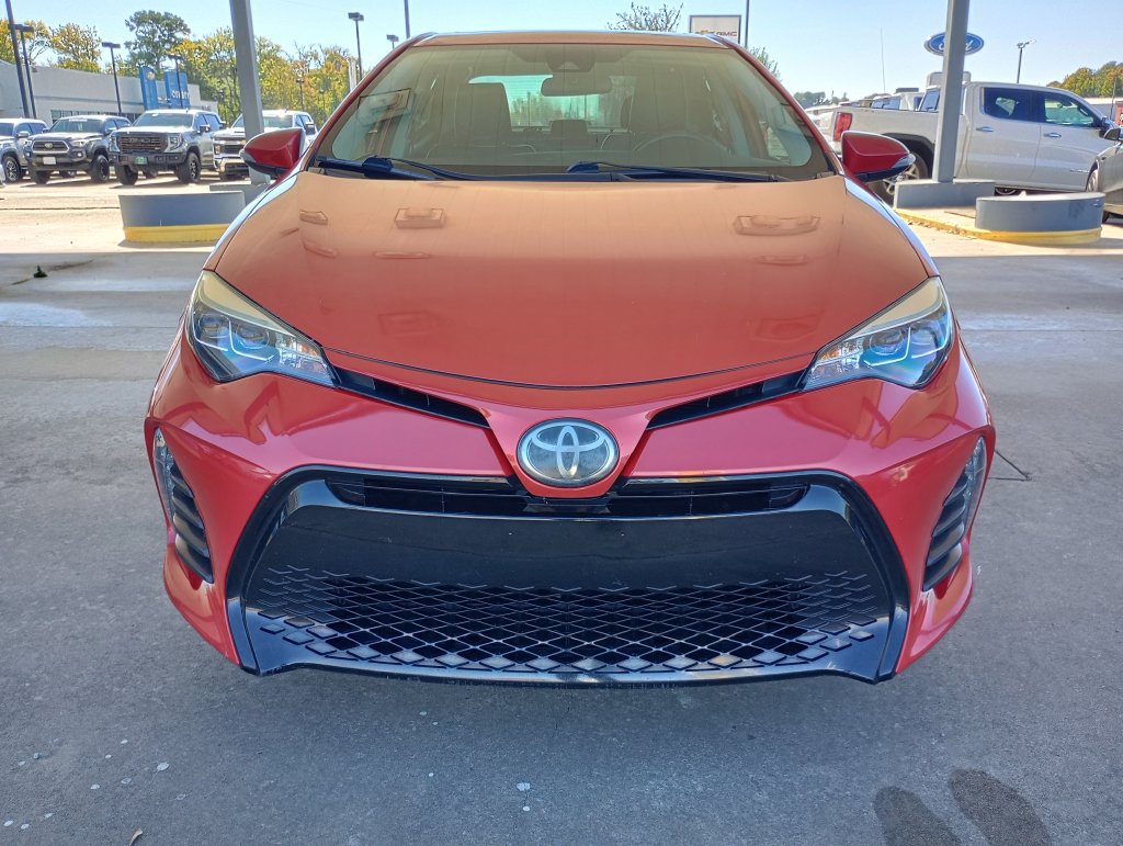 Used 2019 Toyota Corolla XSE FWD image 8