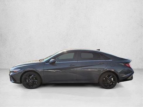 New 2026 Hyundai Elantra SEL Sport Premium image 5