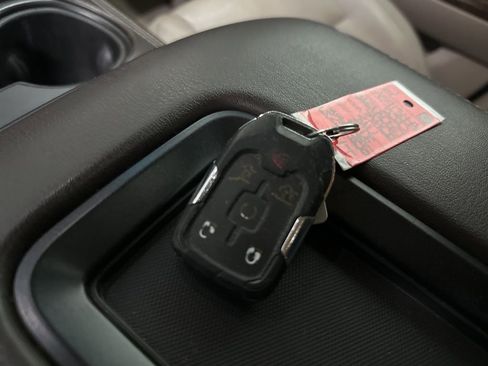 Used 2020 Chevrolet Tahoe LT image 47