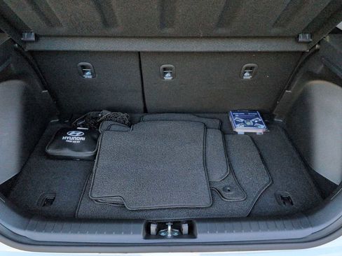 New 2025 Hyundai Venue Limited image 34