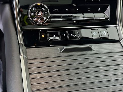 Certified 2025 Nissan Armada PRO-4X w/ Pro-4X Premium Package image 10