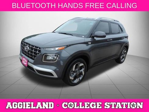 Used 2024 Hyundai Venue SEL FWD image 8