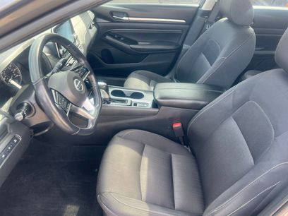 Used 2020 Nissan Altima 2.5 SV