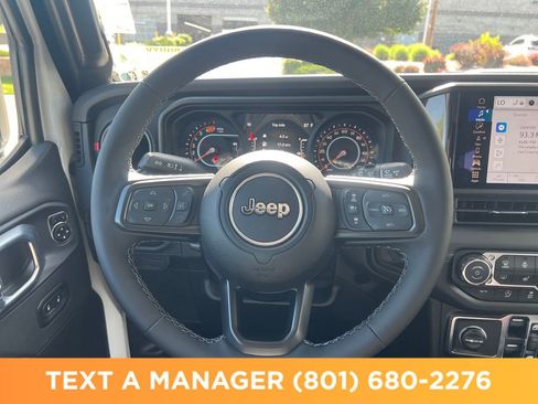 New 2026 Jeep Wrangler Unlimited Rubicon AWD/4WD image 14