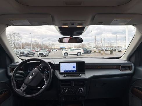 Used 2023 Ford Maverick Lariat w/ Lariat Luxury Package image 15