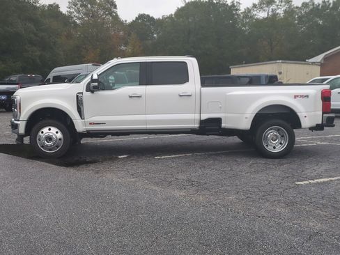 Used 2025 Ford F450 King Ranch w/ Chrome Package image 7