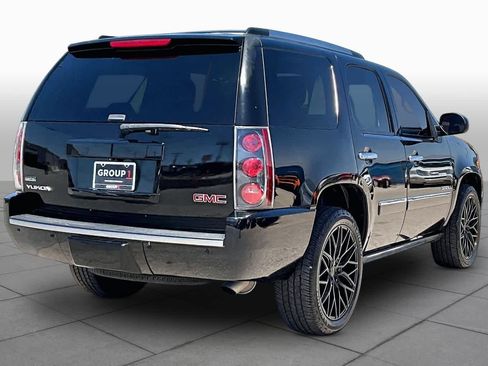 Used 2011 GMC Yukon Denali AWD/4WD image 12