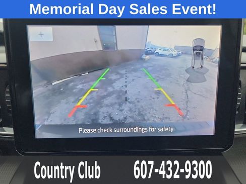 Used 2020 Ford Explorer XLT w/ Equipment Group 202A AWD/4WD image 17