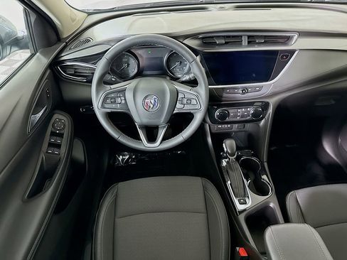 Used 2021 Buick Encore GX Preferred image 3