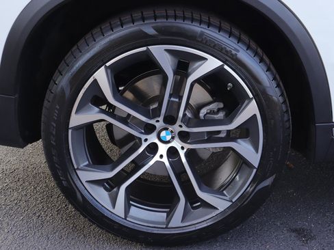 Certified 2024 BMW X5 xDrive40i w/ Premium Package image 50