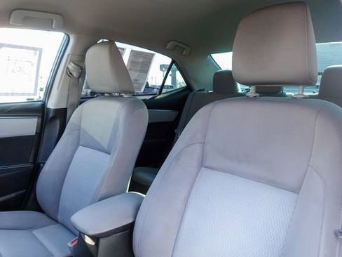 Used 2016 Toyota Corolla LE image 22