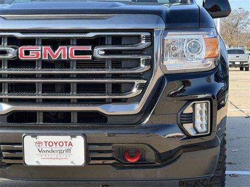 Used 2022 GMC Canyon AT4 image 9
