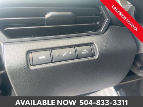 Used 2024 Nissan Altima 2.5 SV image 22