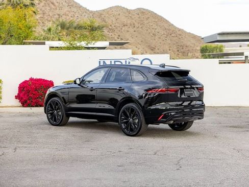 New 2026 Jaguar F-PACE R-Dynamic S image 9