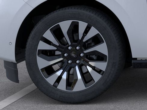 New 2026 Ford Expedition Max Platinum w/ Driver's Package AWD/4WD image 19