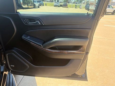 Used 2020 Chevrolet Tahoe LT w/ Texas Edition Package RWD image 28