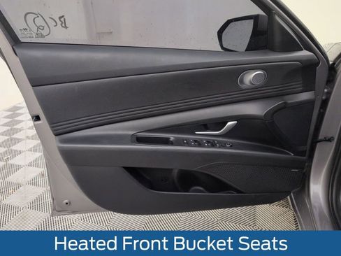 Used 2024 Hyundai Elantra Limited image 38