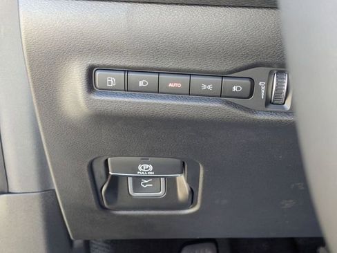 New 2026 Jeep Cherokee Limited image 21