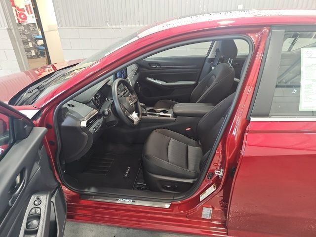 New 2026 Nissan Altima 2.5 SV w/ SV Special Edition Package FWD image 9