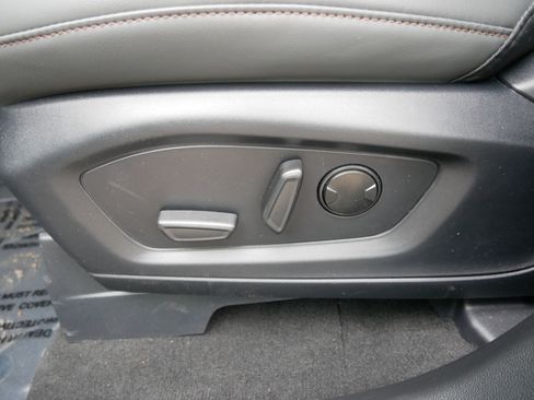 Used 2026 Ford Explorer Active w/ Active Comfort Package AWD/4WD image 19