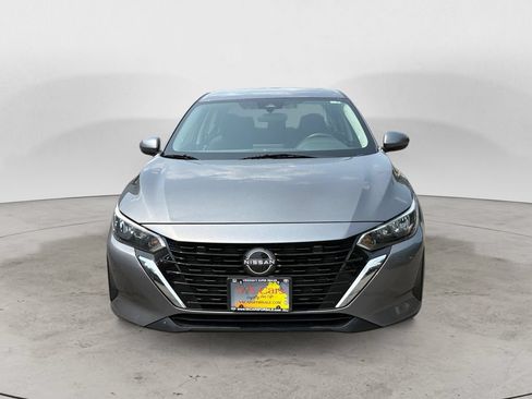 Used 2024 Nissan Sentra S FWD image 8