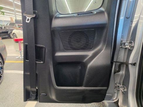Used 2017 Toyota Tacoma SR5 RWD image 32