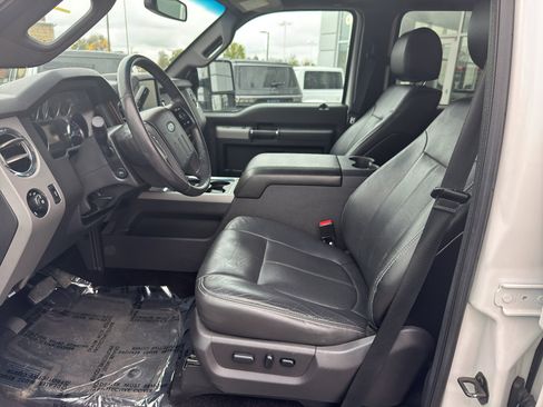 Used 2015 Ford F250 Lariat w/ Lariat Ultimate Package AWD/4WD image 17