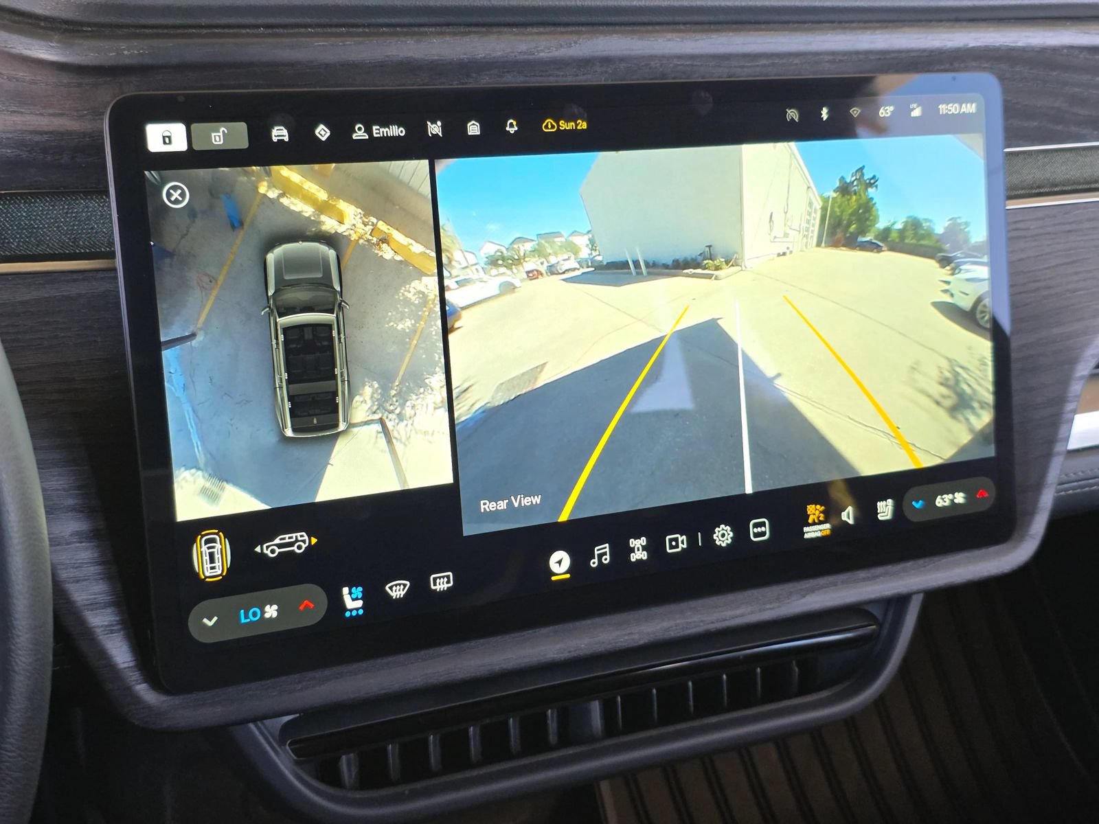 Used 2024 Rivian R1S Adventure Quad AWD/4WD image 16