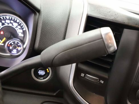 Used 2021 RAM 3500 Big Horn image 9