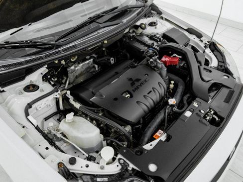 Used 2016 Mitsubishi Lancer ES FWD image 43