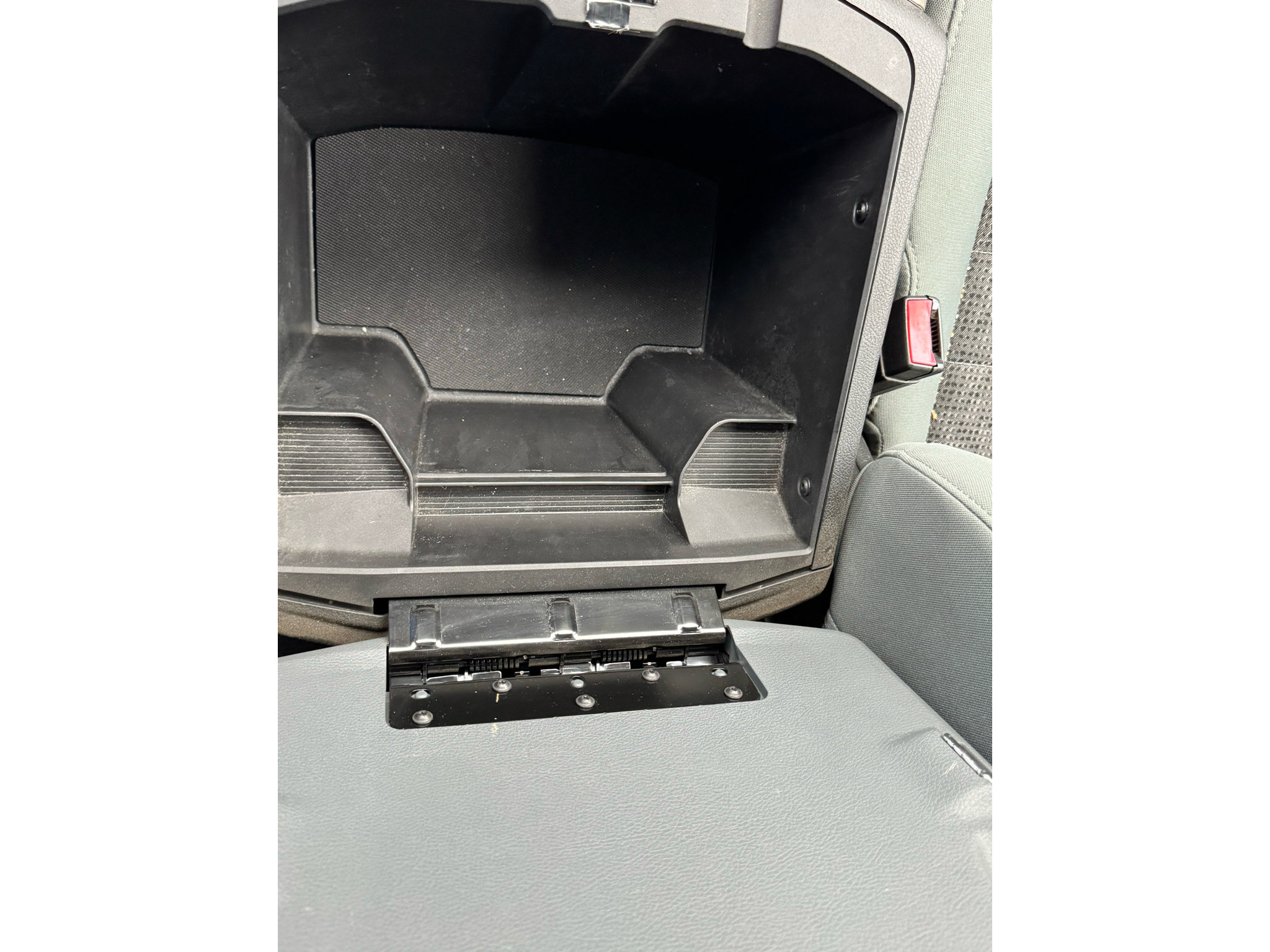 Used 2015 RAM 1500 Big Horn AWD/4WD image 25
