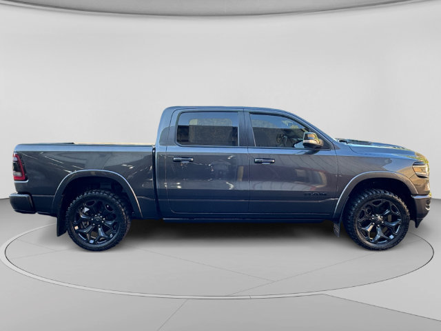 Used 2022 RAM 1500 Limited w/ Night Edition AWD/4WD image 6