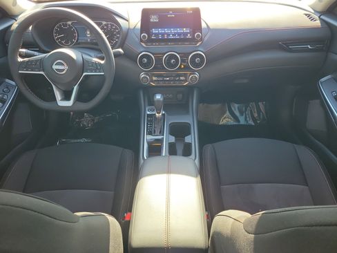 Certified 2025 Nissan Sentra SR image 15