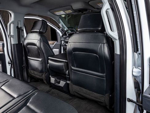 Used 2024 Ford F250 Lariat w/ Sport Appearance Package image 30