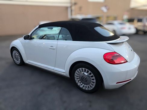 Used 2015 Volkswagen Beetle 1.8T image 6