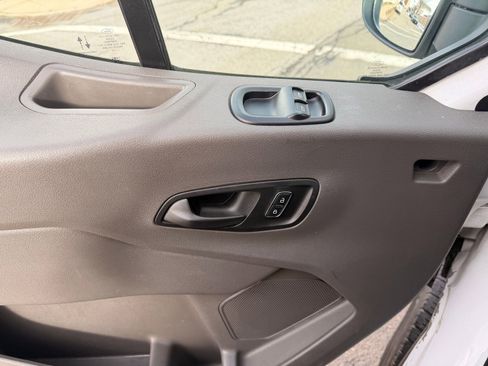 Used 2022 Ford Transit 150 Low Roof image 17