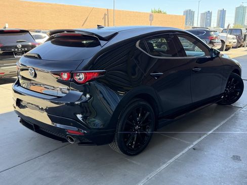 Used 2022 MAZDA MAZDA3 s image 4