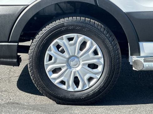 Certified 2025 Ford Transit 250 Low Roof w/ Exterior Upgrade Package RWD image 28