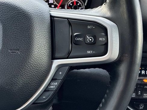 Used 2023 RAM 1500 Big Horn AWD/4WD image 23