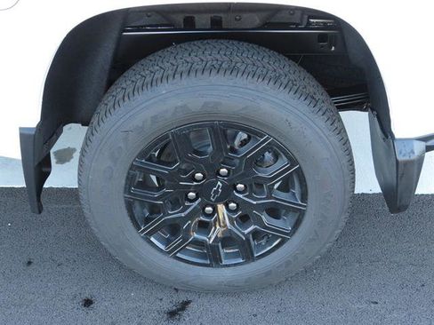 New 2026 Chevrolet Colorado W/T w/ WT Custom Package image 10