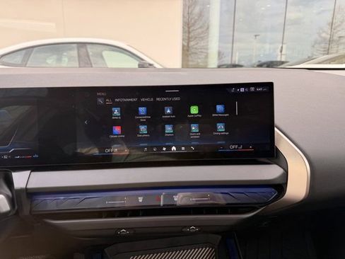 Certified 2025 BMW X3 xDrive30i w/ Premium Package image 4