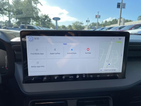 New 2025 Ford Maverick Lariat w/ Black Appearance Package image 26