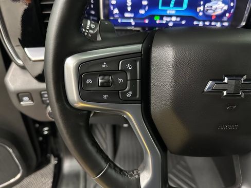 Used 2025 Chevrolet Silverado 1500 LT Trail Boss w/ LT Trail Boss Premium Package AWD/4WD image 15